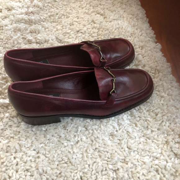 Shoes - Picture 2 of 3